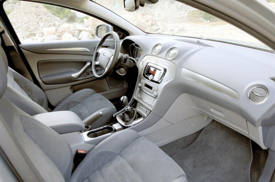  Ford Mondeo 2007 года  (фото 8 из 76)